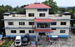 मकवानपुरका एसपी रिजाल र डिएसपी भण्डारीको सरुवा